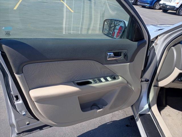 2010 Ford Fusion Hybrid Base 4dr Sedan