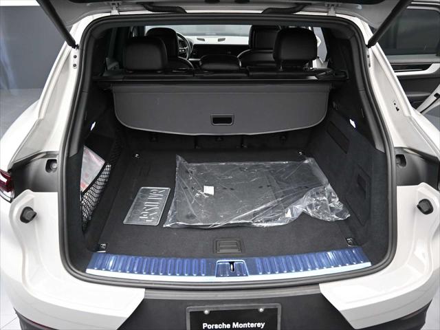2025 Porsche Cayenne Unknown