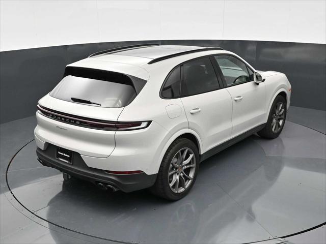 2025 Porsche Cayenne Unknown