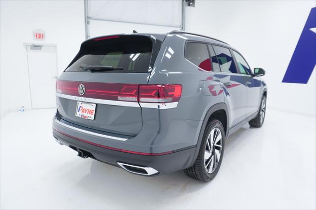 2026 Volkswagen Atlas SE with Technology