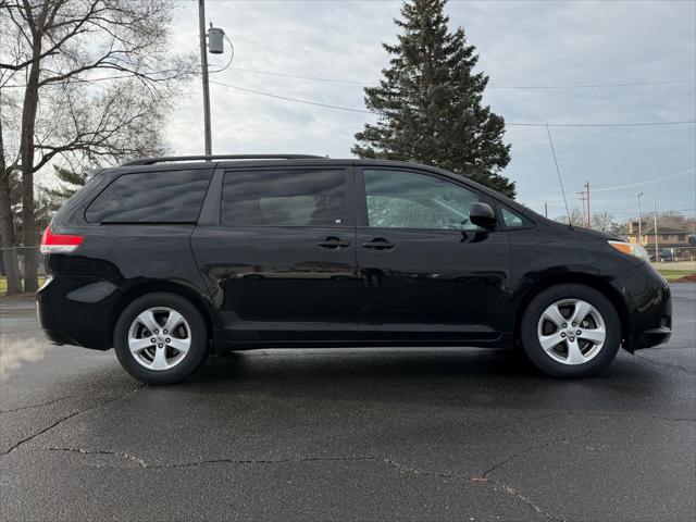 2013 Toyota Sienna Unknown