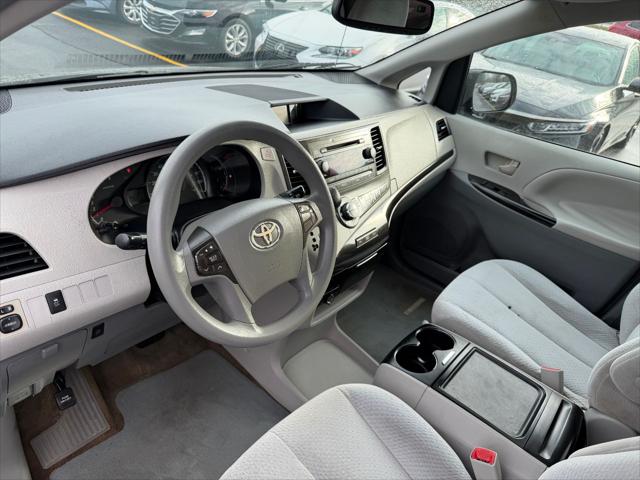 2013 Toyota Sienna Unknown