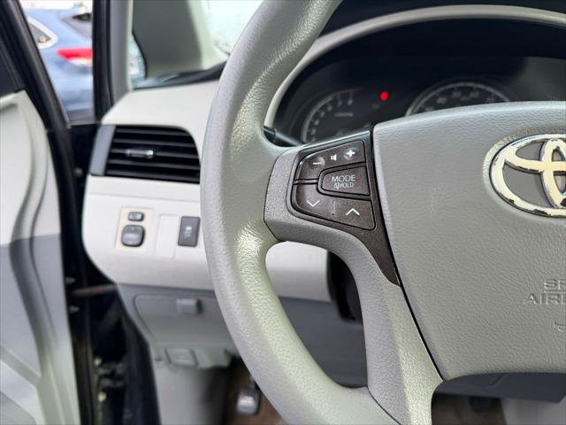 2013 Toyota Sienna Unknown