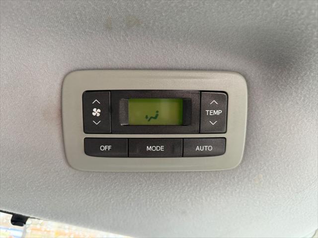 2013 Toyota Sienna Unknown