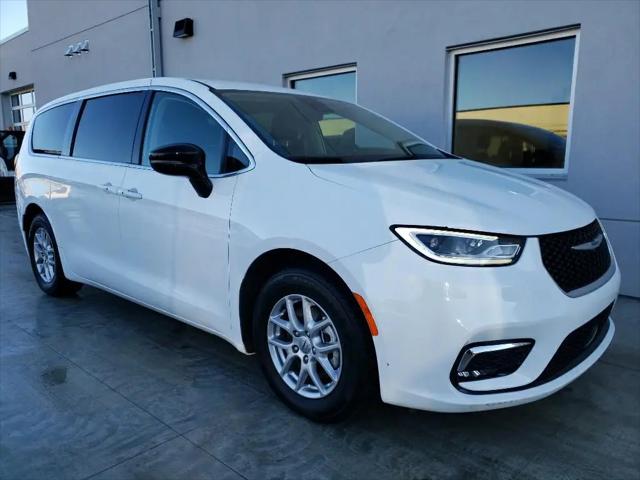 2024 Chrysler Pacifica Touring L for sale in Winona, MN