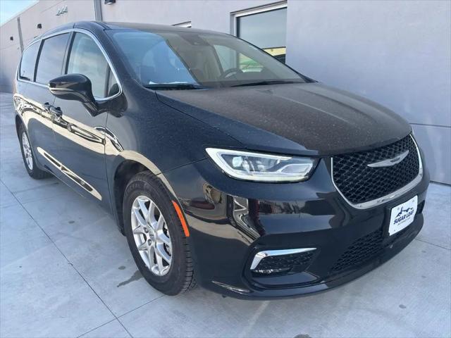 2024 Chrysler Pacifica Touring L for sale in Winona, MN