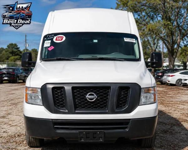 2018 Nissan 2500 SV V8 for sale in Houston, TX