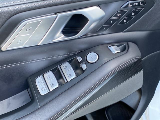 2020 BMW X7 M50i