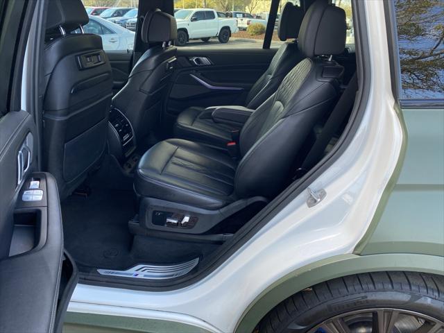 2020 BMW X7 M50i