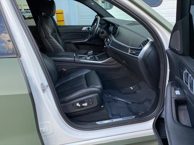 2020 BMW X7 M50i