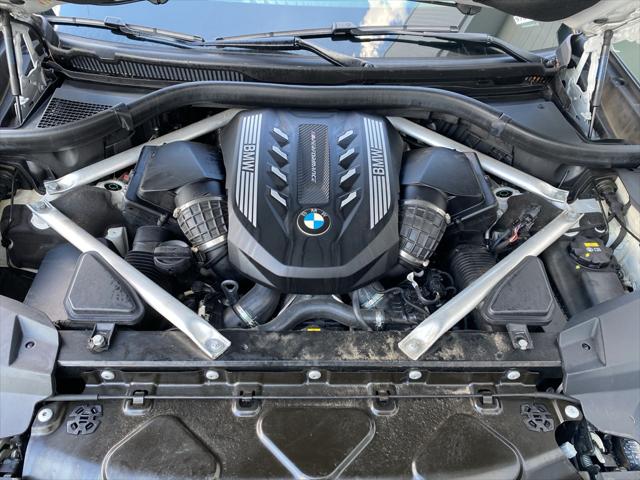 2020 BMW X7 M50i