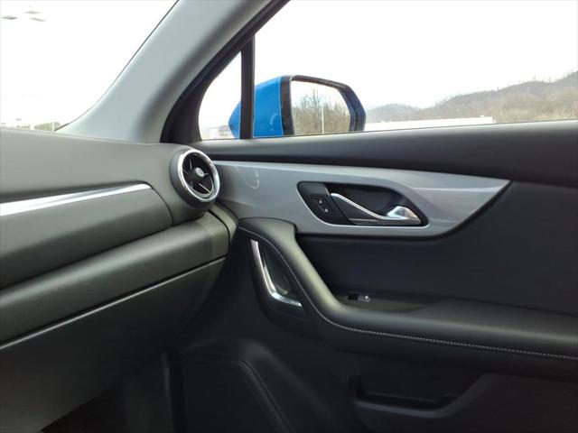 2025 Chevrolet Blazer AWD 2LT