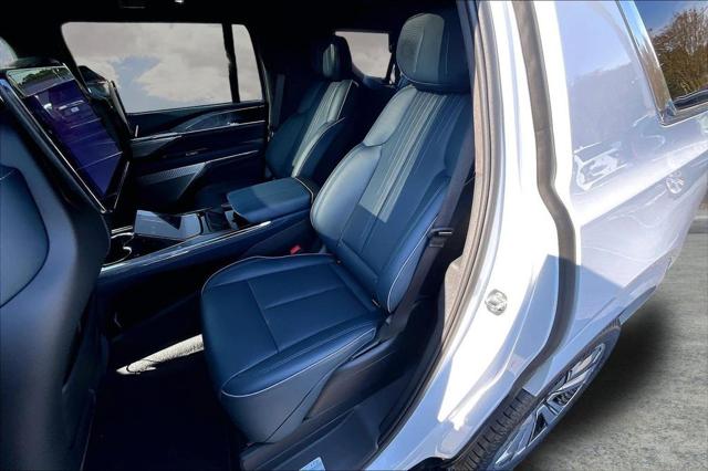 2026 Cadillac Escalade IQL Premium Luxury AWD