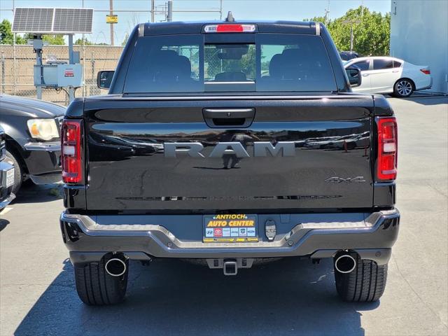 2026 Ram 1500 Express Crew Cab 4x4 5'7" Box