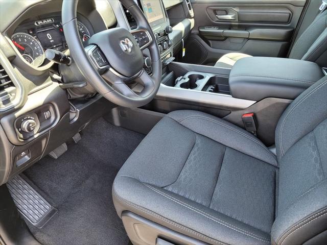 2026 Ram 1500 Express Crew Cab 4x4 5'7" Box