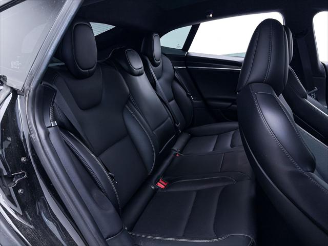 2022 Tesla Model S Plaid Tri Motor All-Wheel Drive