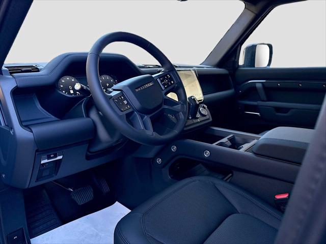 2026 Land Rover Defender P400 X-Dynamic SE