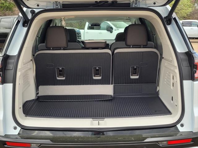 2026 GMC Acadia Denali FWD