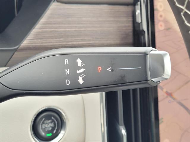 2026 GMC Acadia Denali FWD