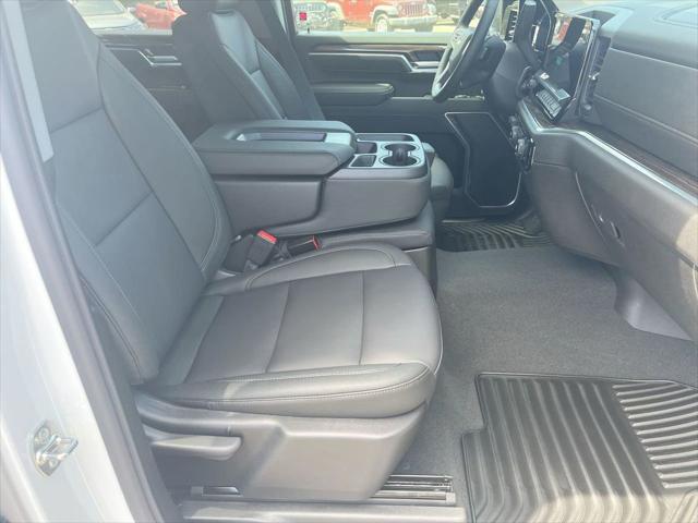 2026 Chevrolet Silverado 3500HD Crew Cab, Standard Bed, LT, 4WD