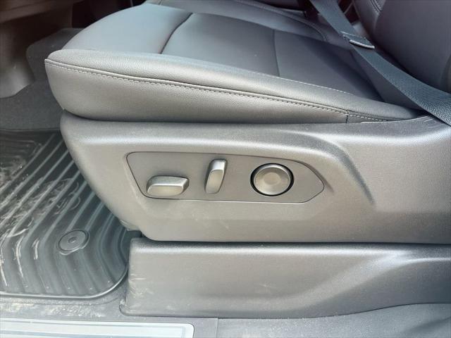 2026 Chevrolet Silverado 3500HD Crew Cab, Standard Bed, LT, 4WD