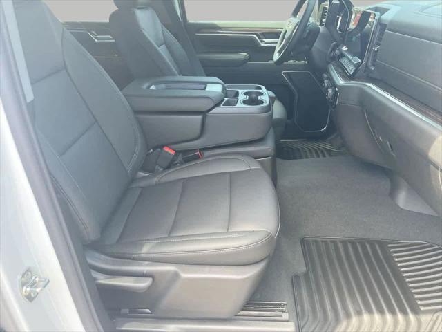 2026 Chevrolet Silverado 3500HD Crew Cab, Standard Bed, LT, 4WD