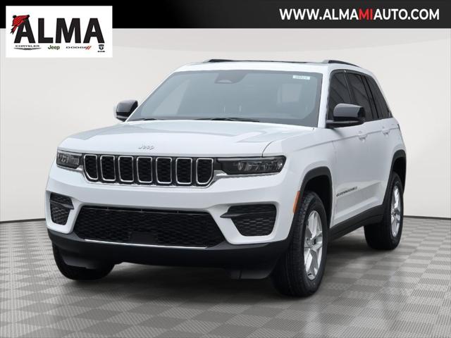 2026 Jeep Grand Cherokee GRAND CHEROKEE LAREDO X 4X4