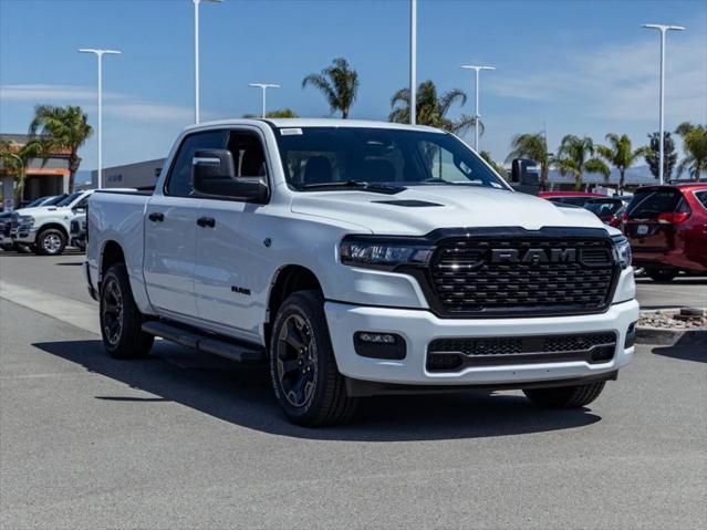 2026 RAM Ram 1500 RAM 1500 EXPRESS CREW CAB 4X4 57 BOX