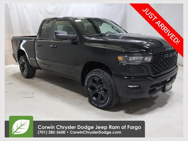 2026 RAM Ram 1500 RAM 1500 EXPRESS QUAD CAB 4X4 64 BOX