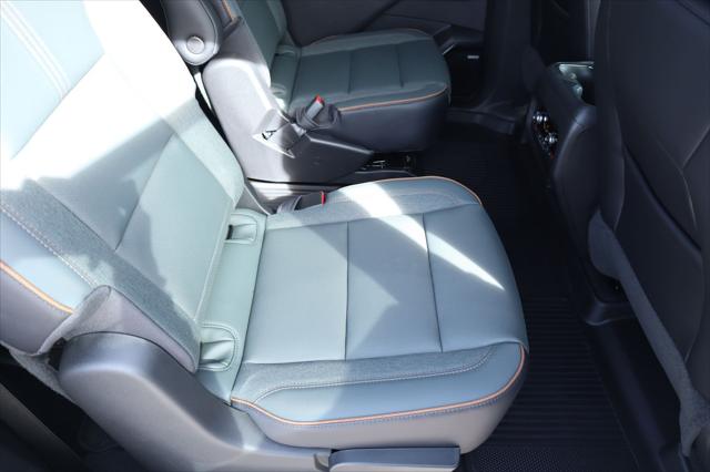 2026 GMC Acadia AT4 AWD