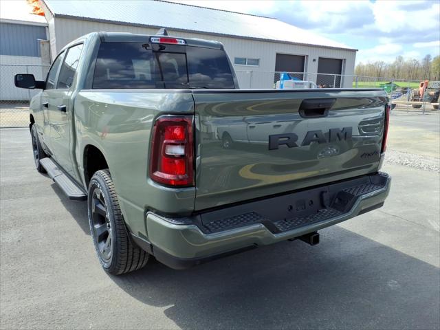 2026 Ram 1500 Express Crew Cab 4x4 5'7" Box