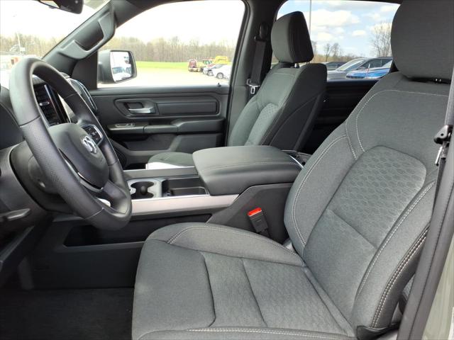 2026 Ram 1500 Express Crew Cab 4x4 5'7" Box