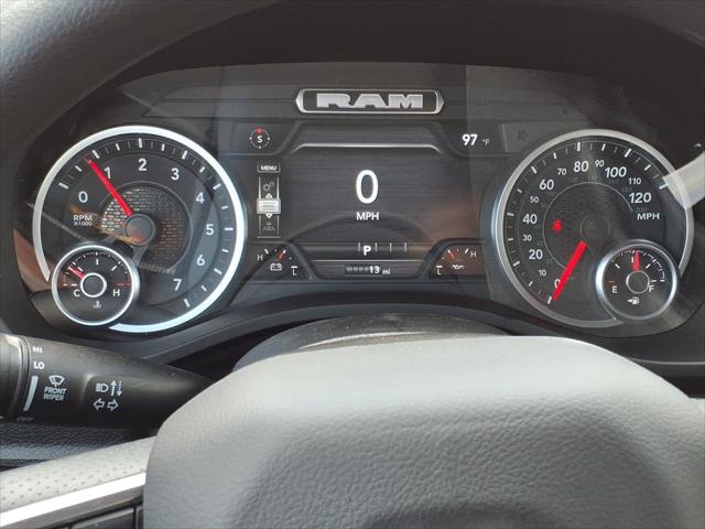 2026 Ram 1500 Express Crew Cab 4x4 5'7" Box