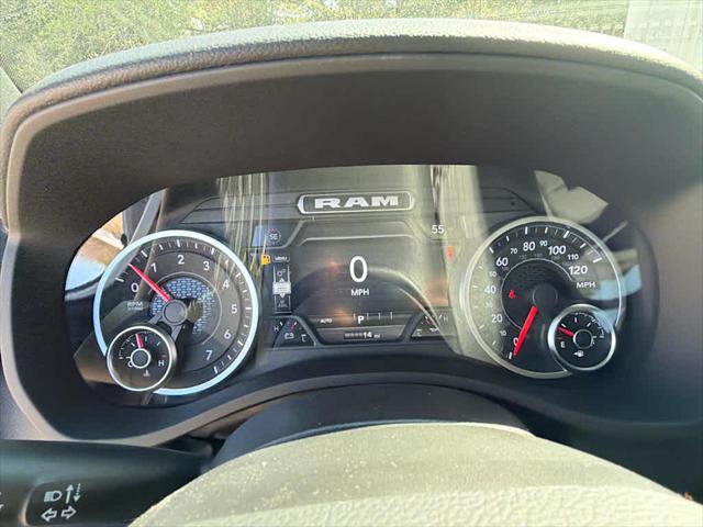 2026 Ram 1500 Big Horn Crew Cab 4x4 57 Box