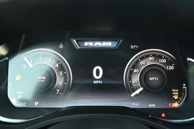 2026 Ram 1500 Big Horn Crew Cab 4x4 5'7" Box