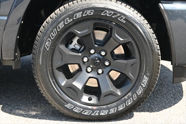 2026 Ram 1500 Big Horn Crew Cab 4x4 5'7" Box