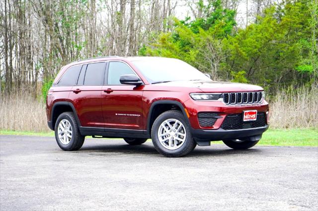 2026 Jeep Grand Cherokee Laredo 4x2