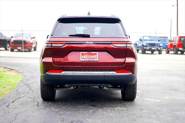 2026 Jeep Grand Cherokee Laredo 4x2
