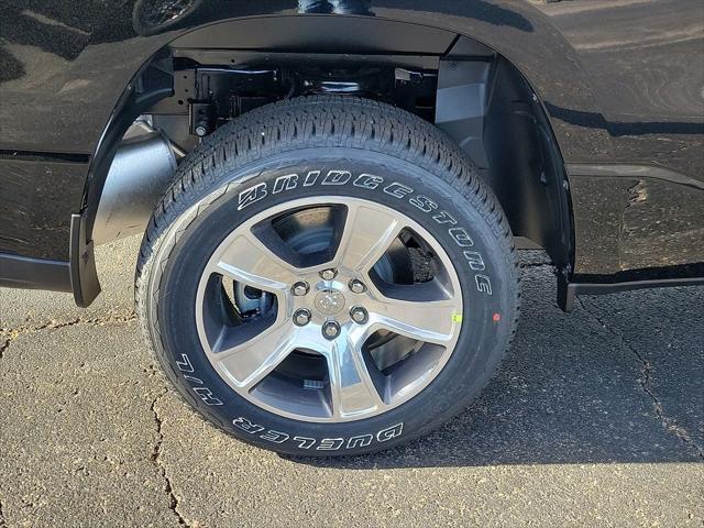 2026 Ram 1500 Express Quad Cab 4x2 6'4" Box