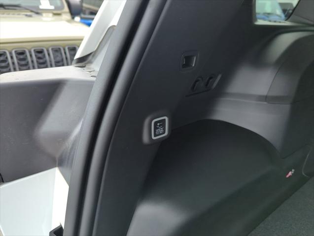 2026 Jeep Cherokee Overland 4x4