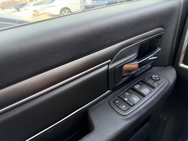 2023 Ram 1500 Classic Warlock Crew Cab 4x4 5'7" Box