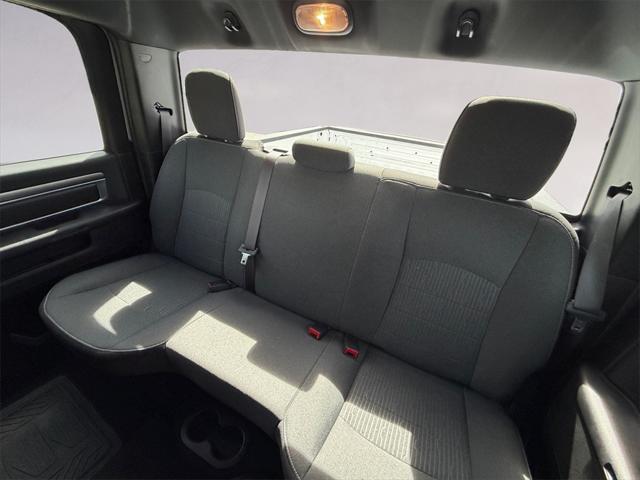2023 Ram 1500 Classic Warlock Crew Cab 4x4 5'7" Box