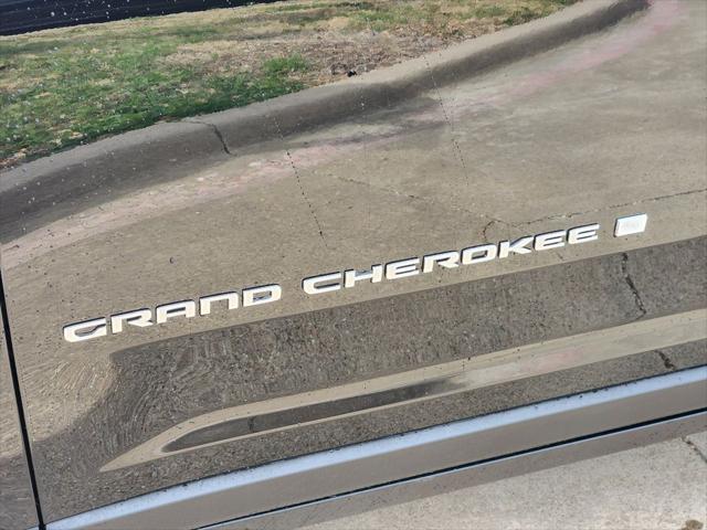 2026 Jeep Grand Cherokee Laredo 4x2