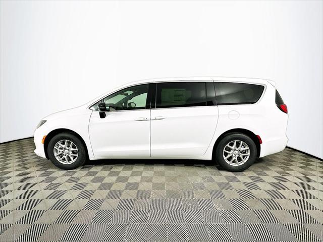 2026 Chrysler Voyager LX