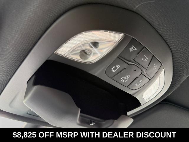 2026 Chrysler Pacifica Select AWD