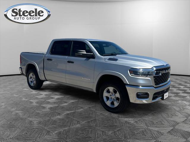 2026 Ram 1500 Lone Star Crew Cab 4x4 5'7" Box