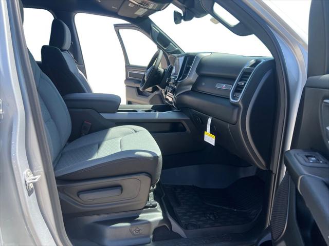 2026 Ram 1500 Lone Star Crew Cab 4x4 5'7" Box