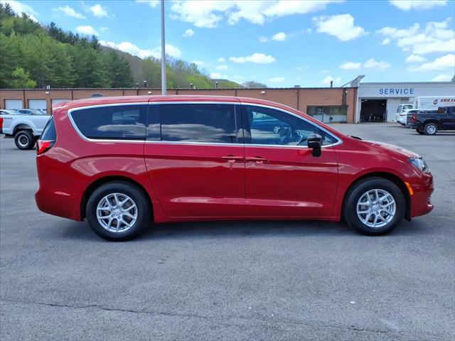 2026 Chrysler Voyager VOYAGER LX