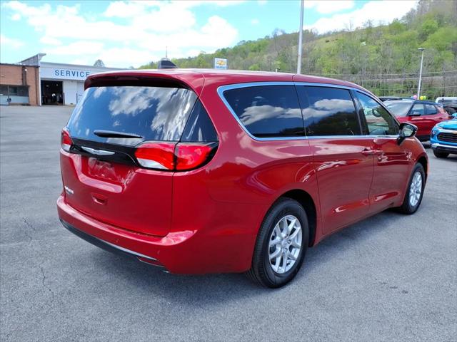 2026 Chrysler Voyager VOYAGER LX