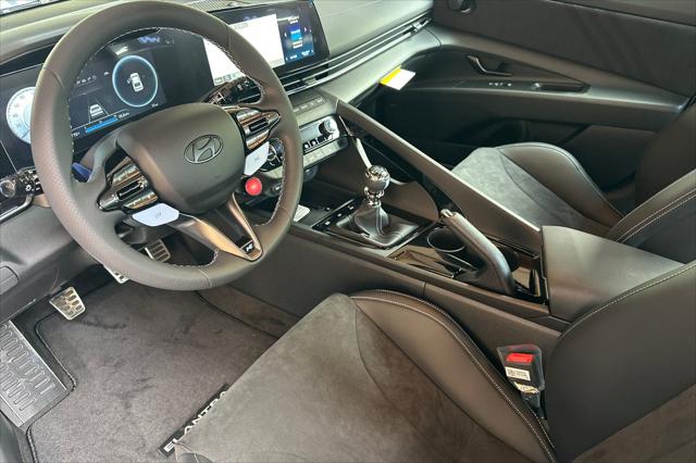 2026 Hyundai Elantra Base